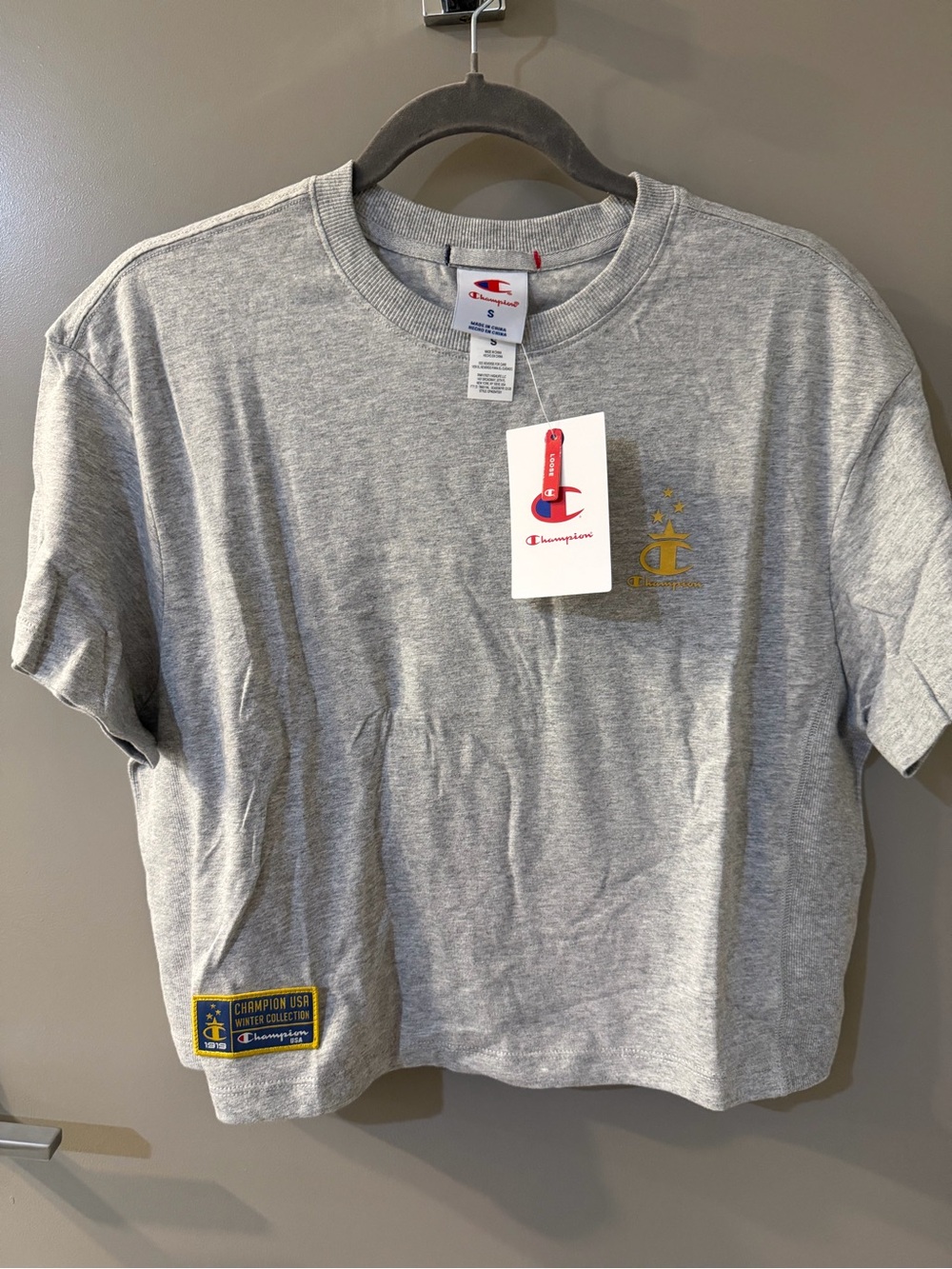 NWT Champion Gold Medal Cropped T-Shirt Size S